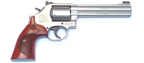 Smith & Wesson 686 International .357 Magnum 6″ Barrel*Cannot ship outside Canada*?>
